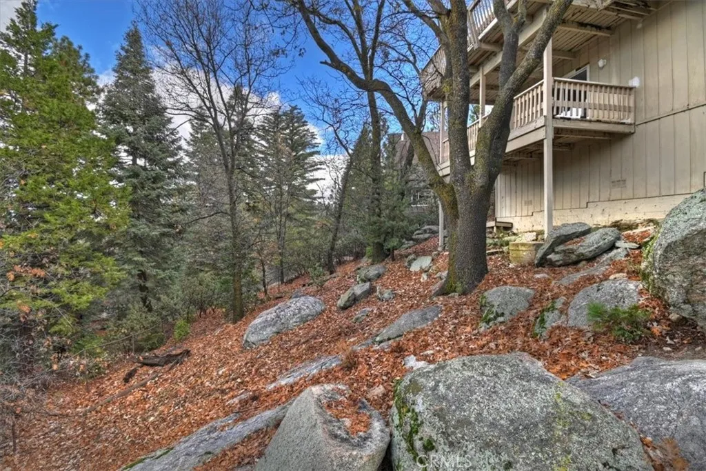 26822 Huron, Lake Arrowhead, California 92352 home-pic-32
