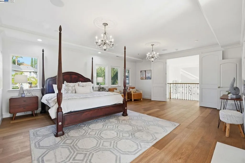 61 Montclaire Dr, Fremont, California 94539 home-pic-28