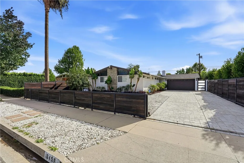 16456 Kingsbury, Granada Hills, California 91344 home-pic-0