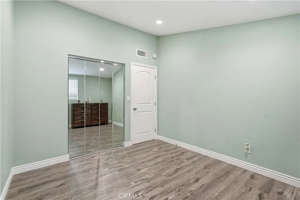 16456 Kingsbury, Granada Hills, California 91344 home-pic-21