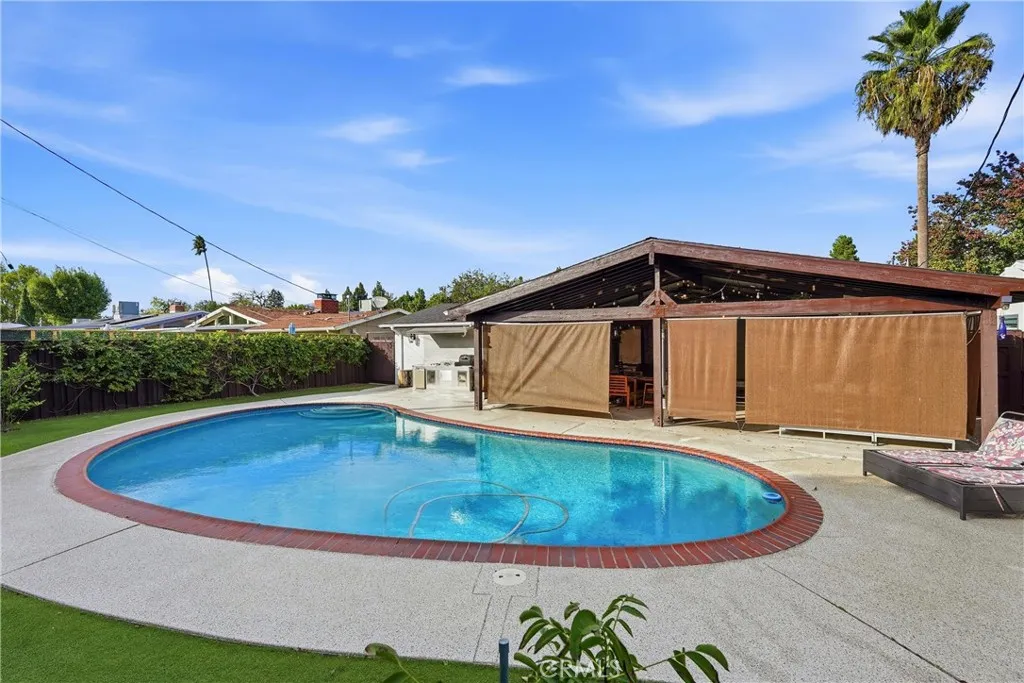 16456 Kingsbury, Granada Hills, California 91344 home-pic-41