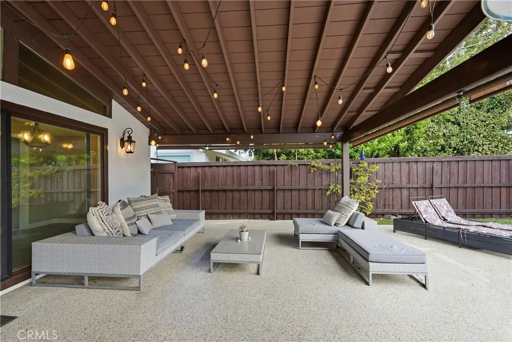 16456 Kingsbury, Granada Hills, California 91344 home-pic-32