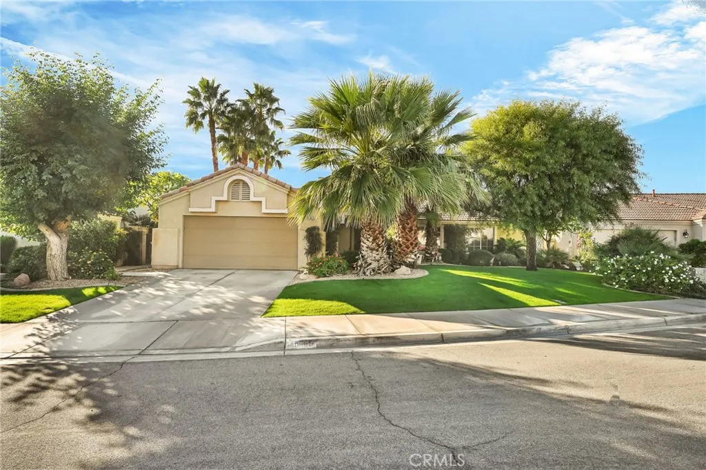 45065 Desert View Court, La Quinta, California 92253 home-pic-2