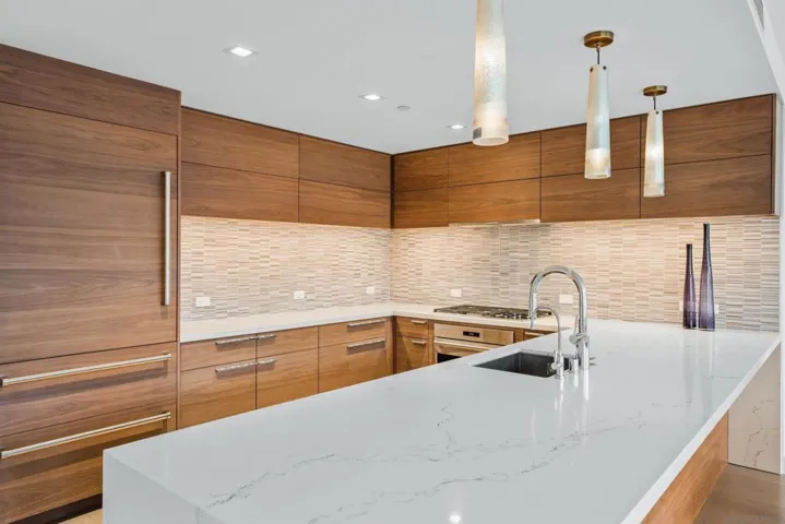 888 W E St 305, San Diego, California 92101