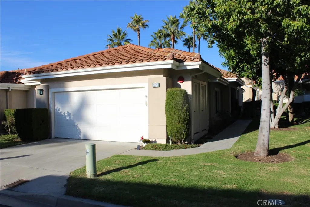 28919 28919 Paseo Theresa, Mission Viejo, California 92692 home-pic-0