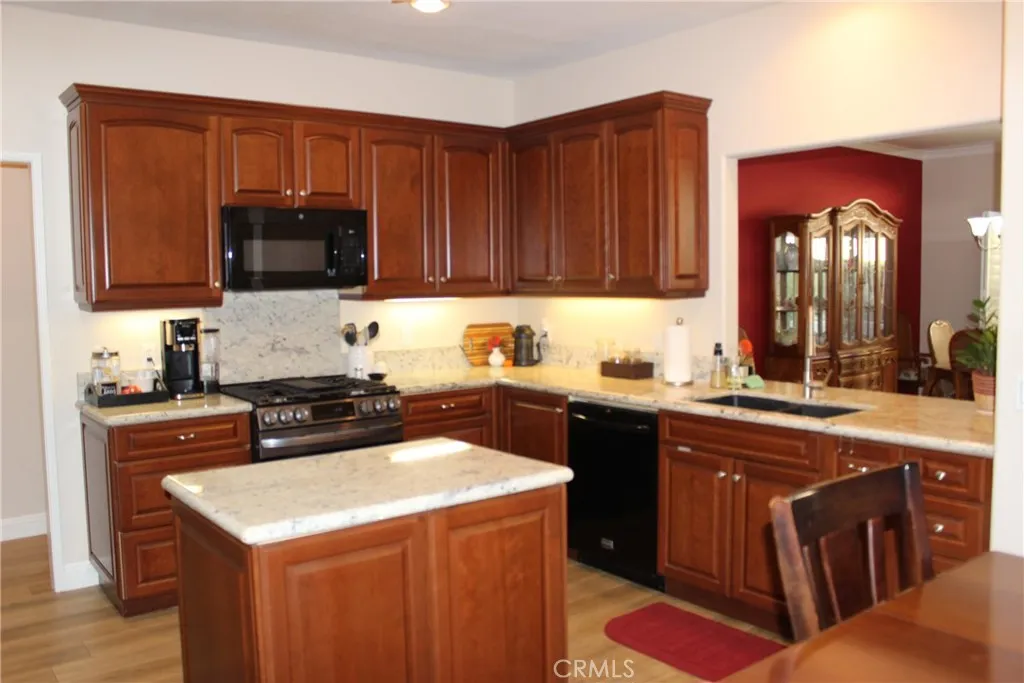 28919 28919 Paseo Theresa, Mission Viejo, California 92692 home-pic-9