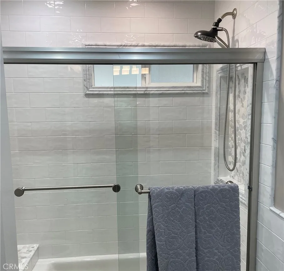 4225 E Court Avenue, Orange, California 92869 home-pic-9