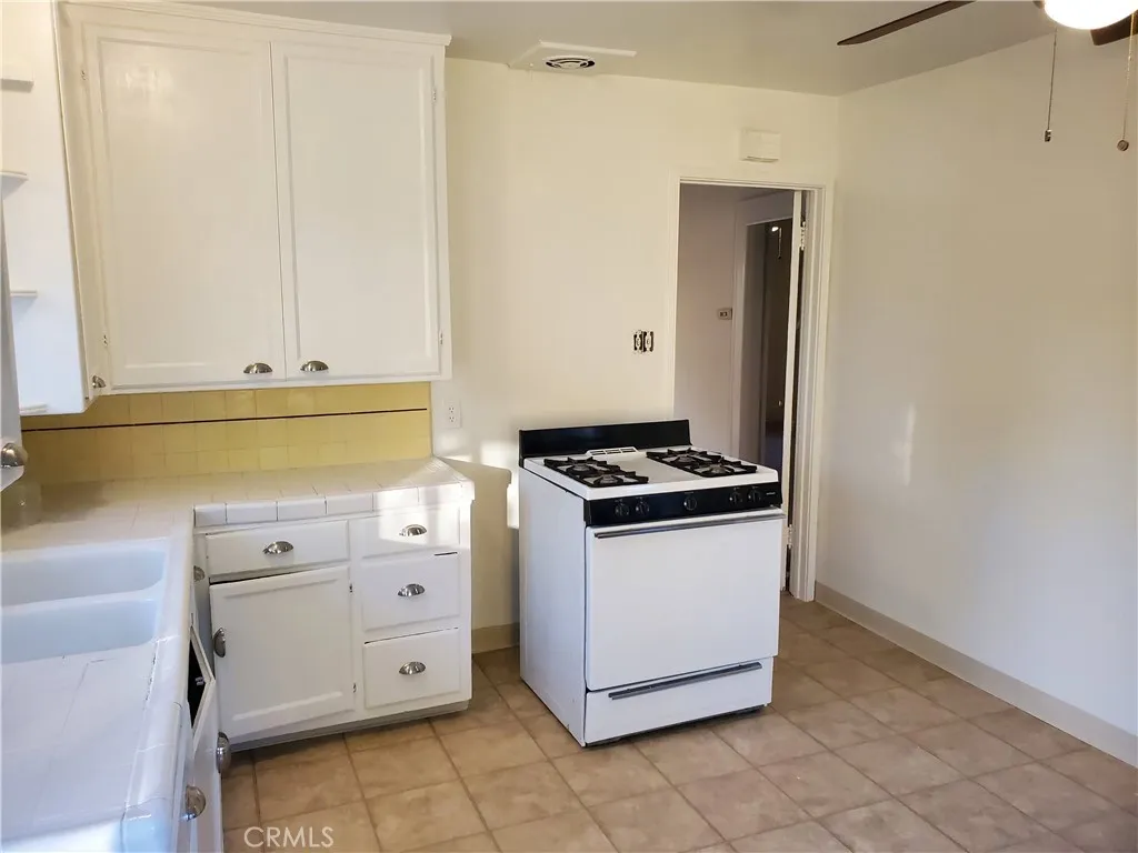 6330 Pierce, Whittier, California 90601 home-pic-27