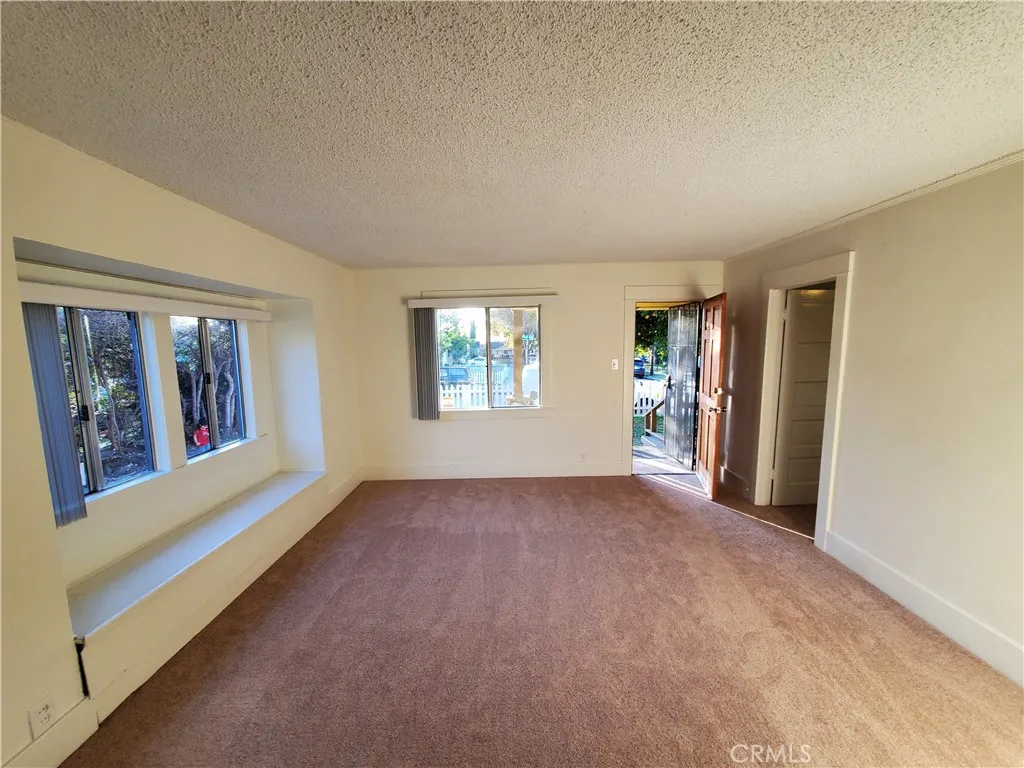 6330 Pierce, Whittier, California 90601 home-pic-21