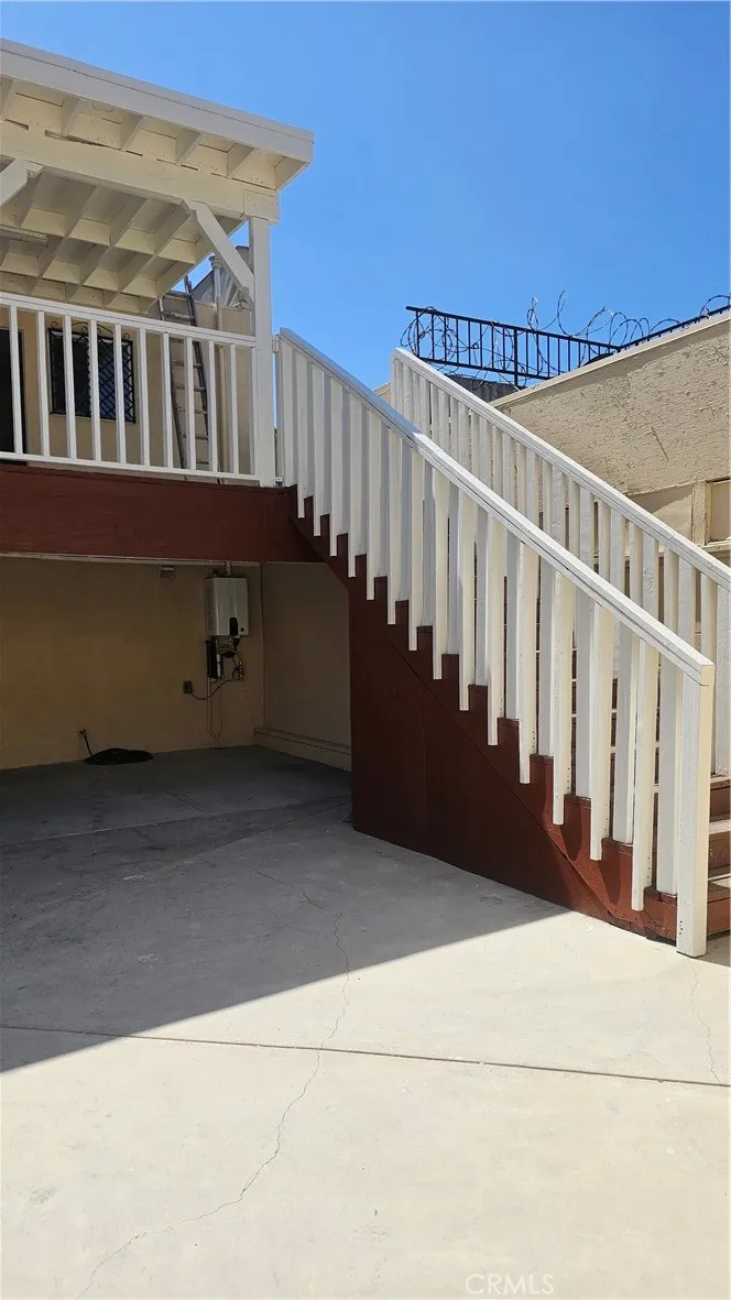 2921 W Florence, Los Angeles, California 90043 home-pic-26