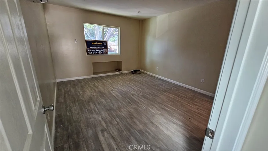 2921 W Florence, Los Angeles, California 90043 home-pic-15