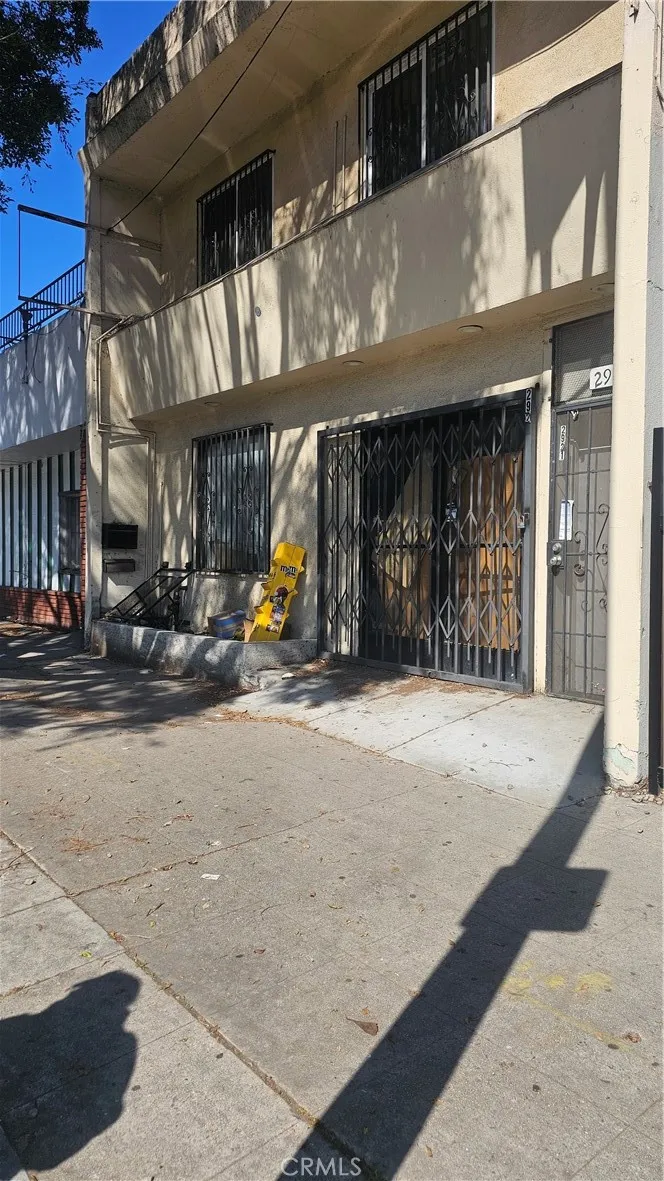 2921 W Florence, Los Angeles, California 90043 home-pic-0