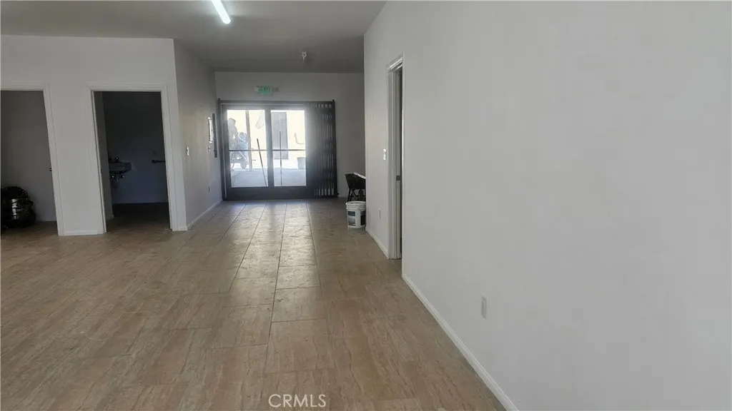 2921 W Florence, Los Angeles, California 90043 home-pic-20