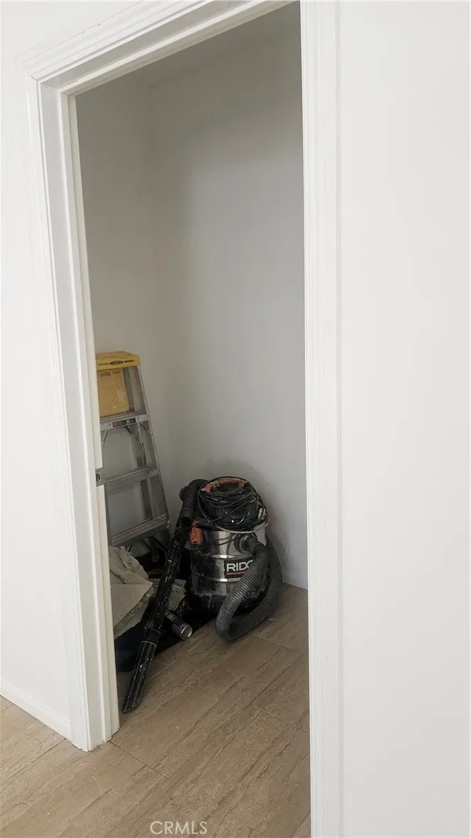 2921 W Florence, Los Angeles, California 90043 home-pic-24