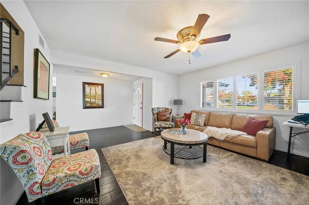 233 N Basilio, San Dimas, California 91773 home-pic-17