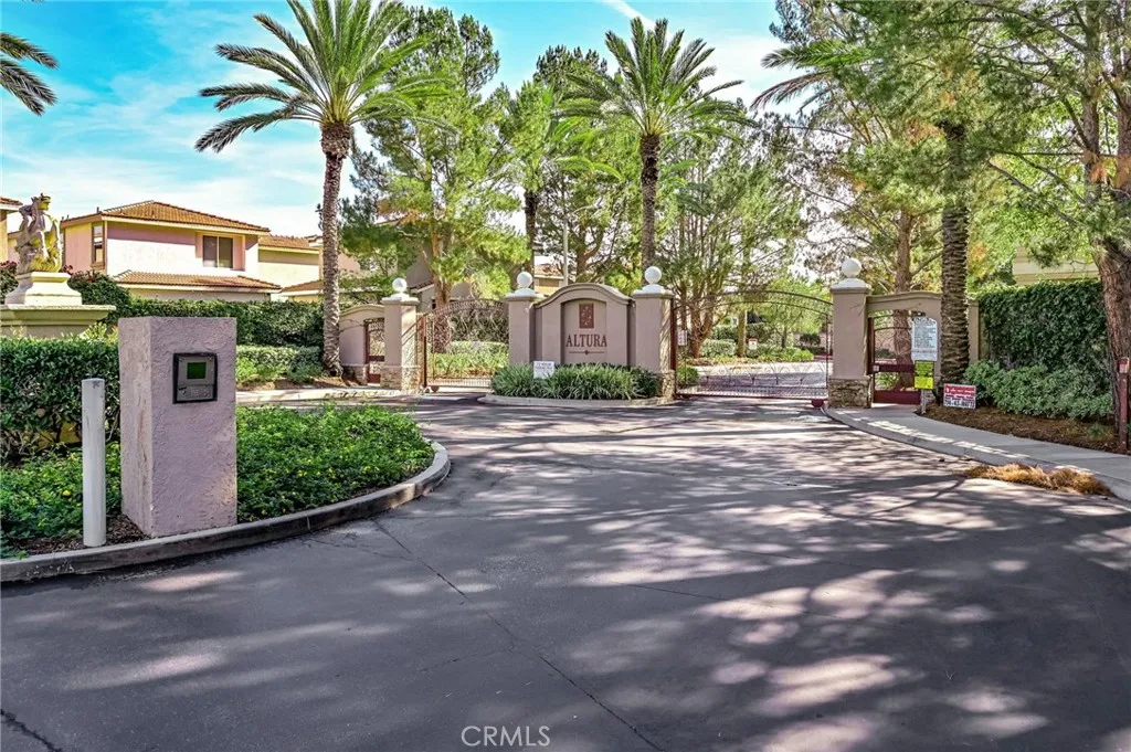 1475 Zehner, Placentia, California 92870 home-pic-25