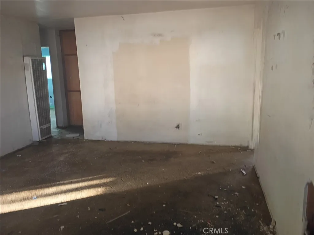 23983 E Central, San Bernardino, California 92408 home-pic-16