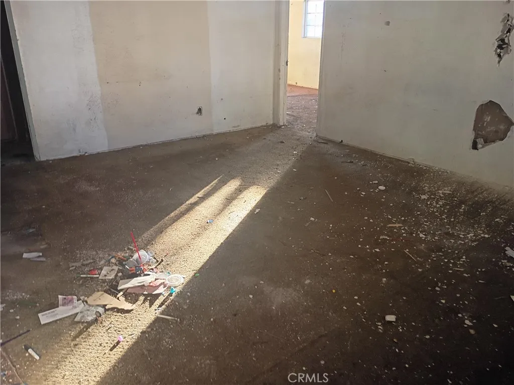 23983 E Central, San Bernardino, California 92408 home-pic-18