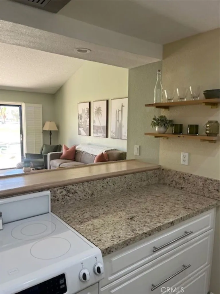 40862 Sea Island Lane, Palm Desert, California 92211 home-pic-19