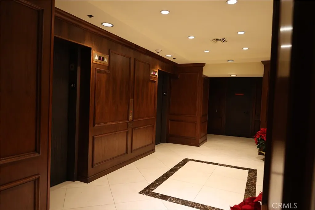 222 Monterey Road 1603, Glendale, California 91206 home-pic-30