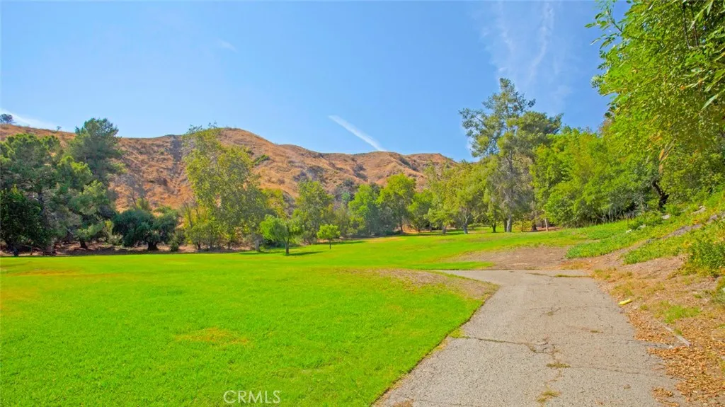 7901 Via Stefano, Burbank, California 91504 home-pic-56