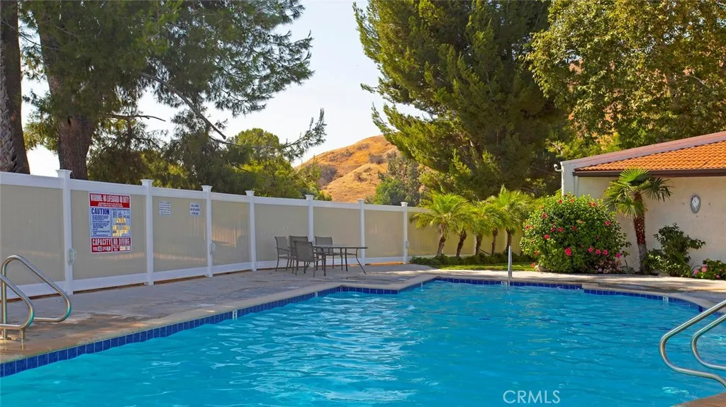 7901 Via Stefano, Burbank, California 91504 home-pic-46