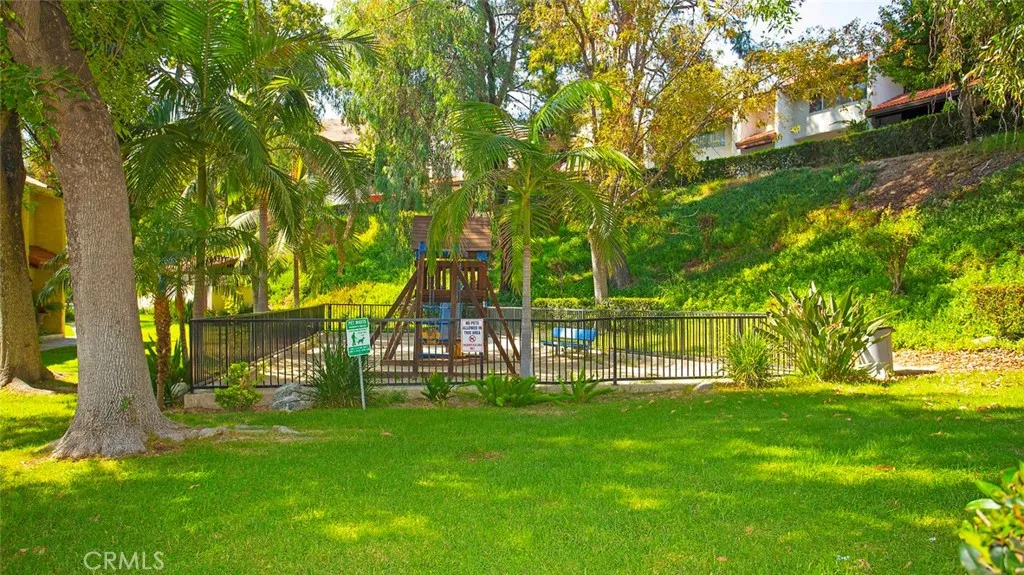 7901 Via Stefano, Burbank, California 91504 home-pic-49