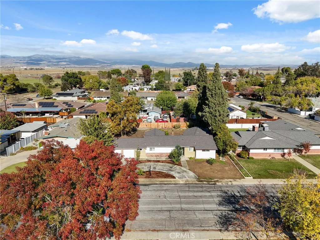 424 W Yale Avenue, Coalinga, California 93210 home-pic-48
