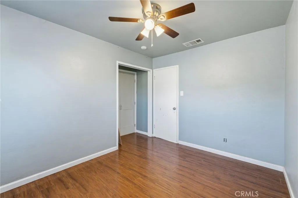 424 W Yale Avenue, Coalinga, California 93210 home-pic-12