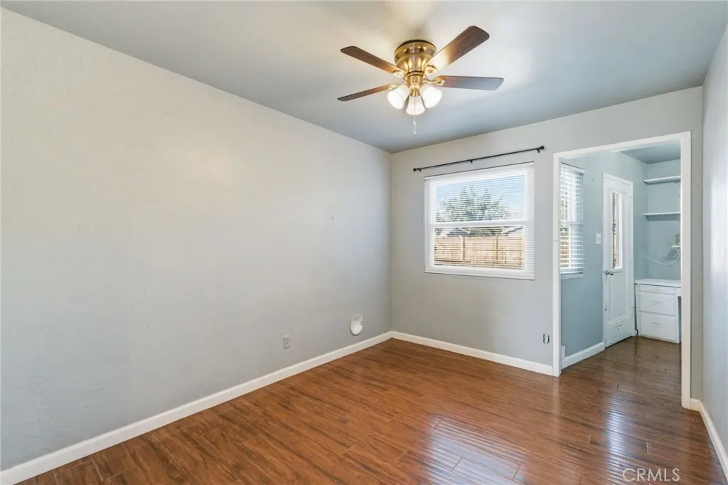 424 W Yale Avenue, Coalinga, California 93210 home-pic-11