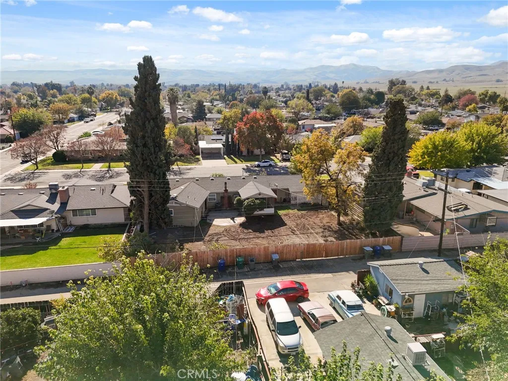 424 W Yale Avenue, Coalinga, California 93210 home-pic-46