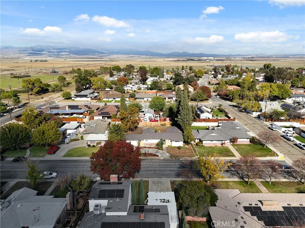 424 W Yale Avenue, Coalinga, California 93210 home-pic-38
