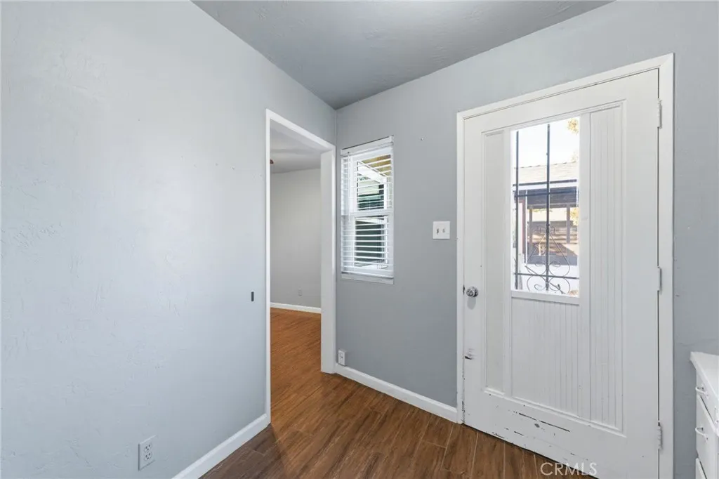 424 W Yale Avenue, Coalinga, California 93210 home-pic-14