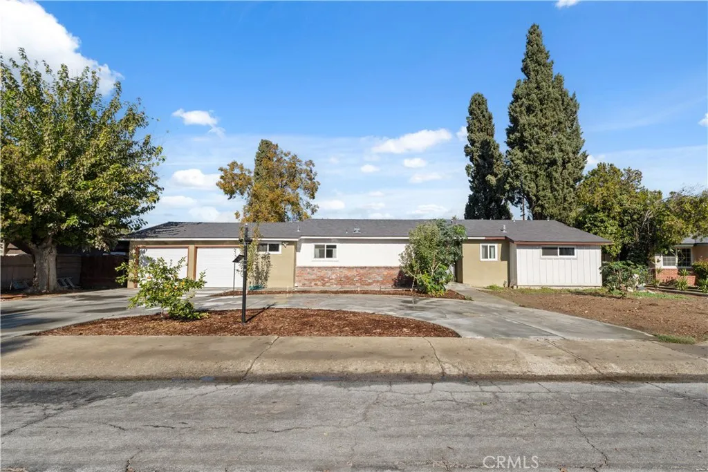 424 W Yale Avenue, Coalinga, California 93210 home-pic-0