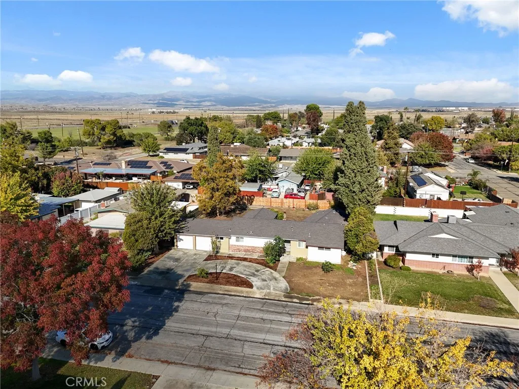 424 W Yale Avenue, Coalinga, California 93210 home-pic-37