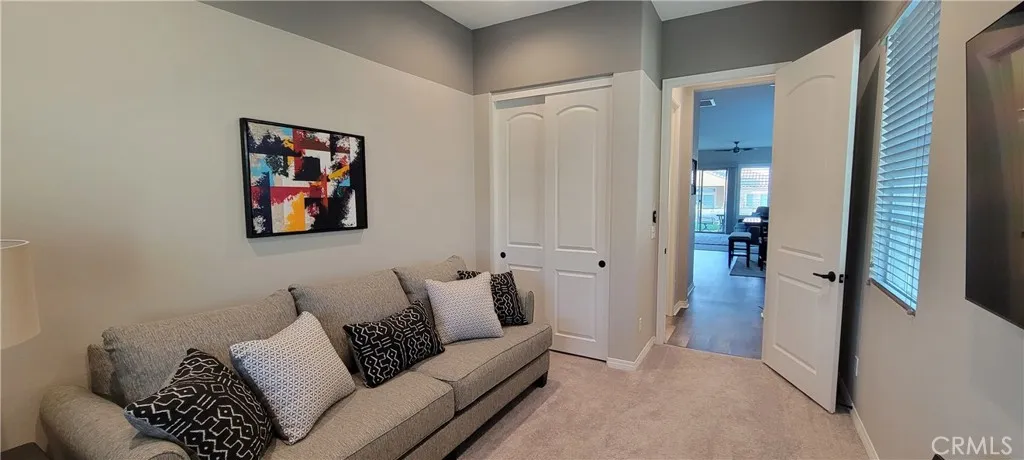 2ND Bedroom/Den