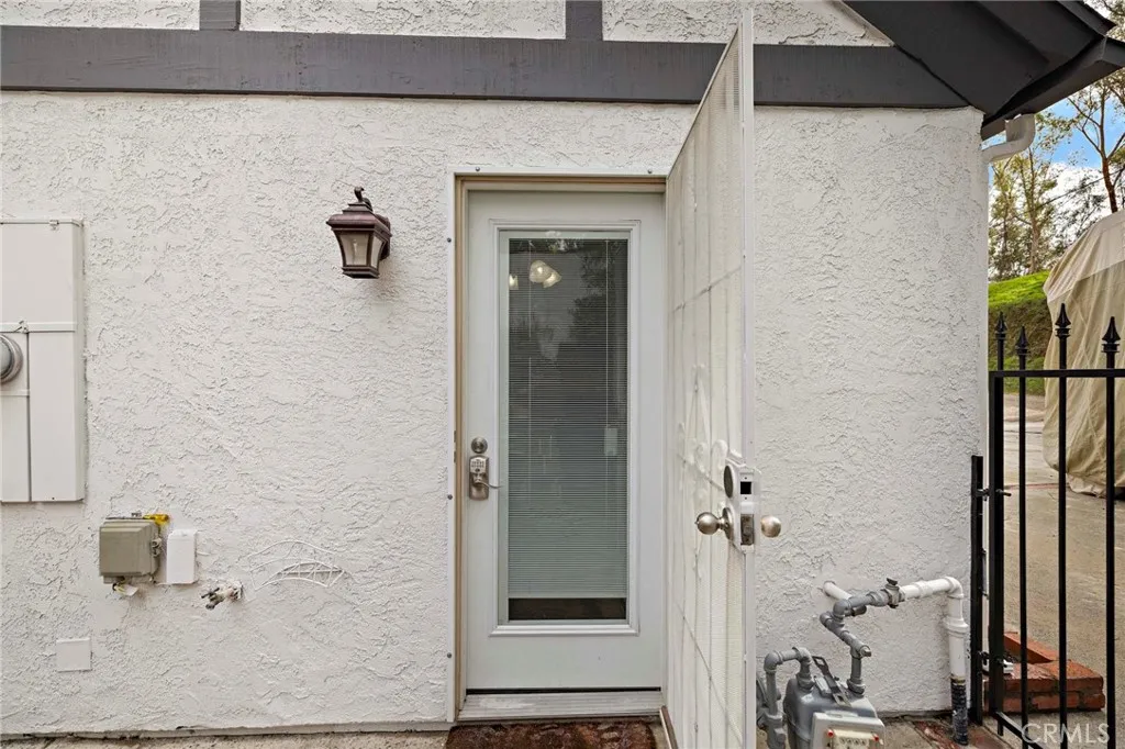 4744 Live Oak Canyon, La Verne, California 91750 home-pic-35