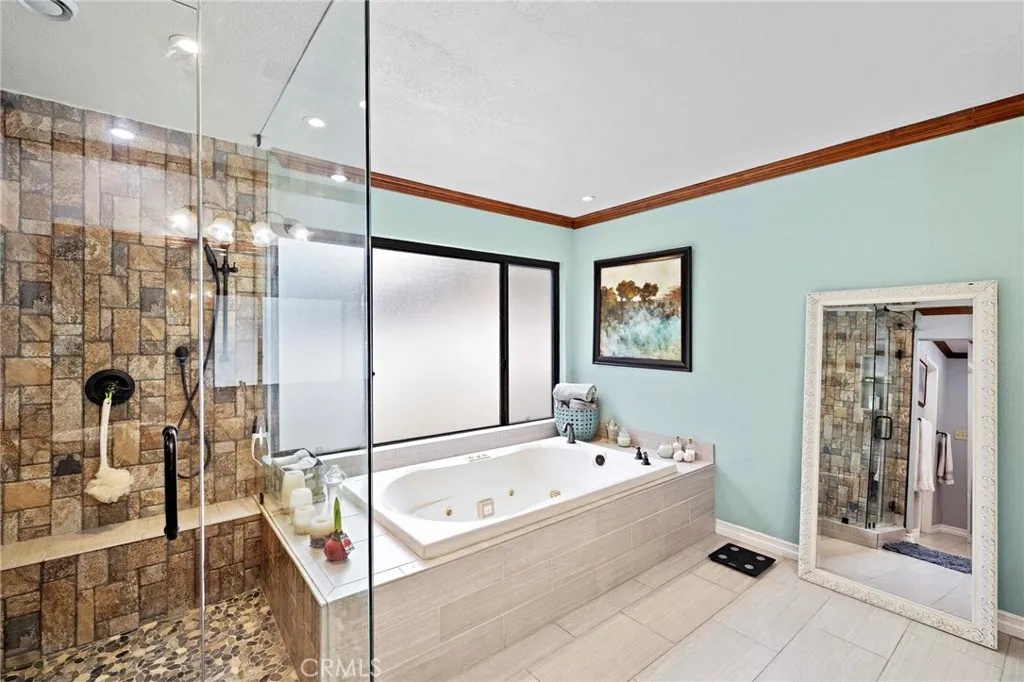 4744 Live Oak Canyon, La Verne, California 91750 home-pic-27