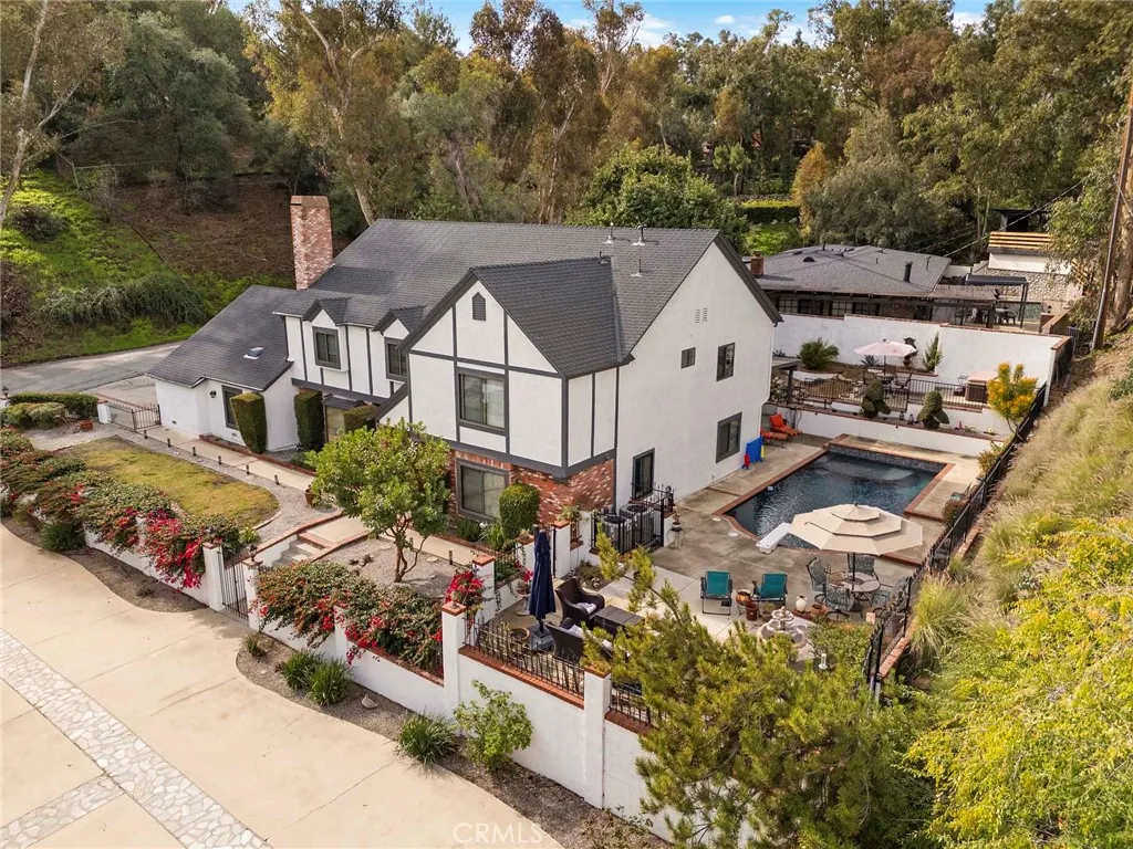 4744 Live Oak Canyon, La Verne, California 91750 home-pic-1