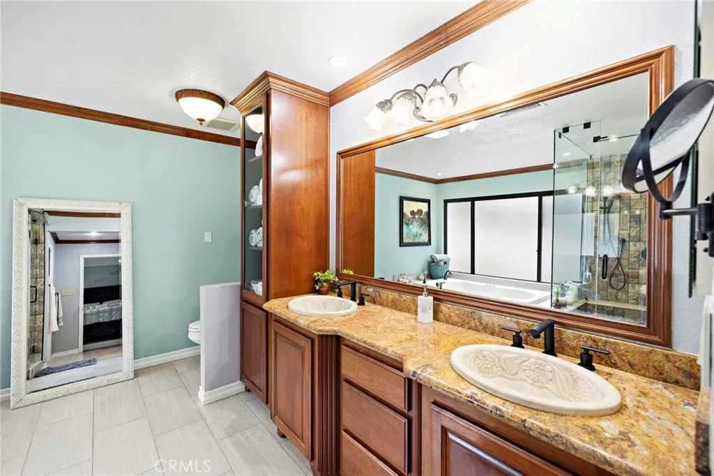 4744 Live Oak Canyon, La Verne, California 91750 home-pic-25