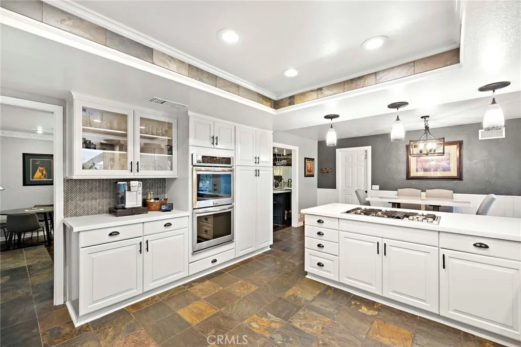 4744 Live Oak Canyon, La Verne, California 91750 home-pic-17