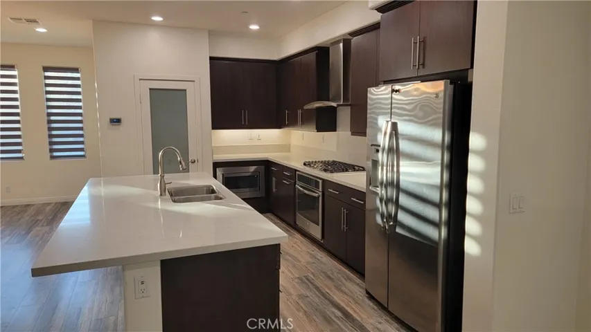 112 Acamar, Irvine, California 92618