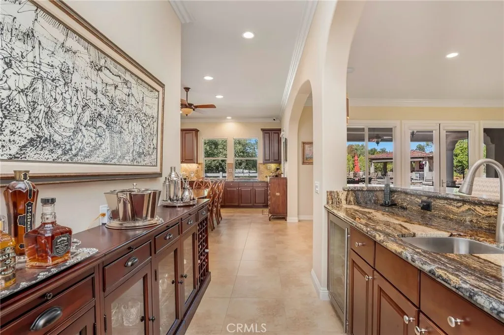 15929 Mandalay Road, Santa Clarita, California 91387 home-pic-37