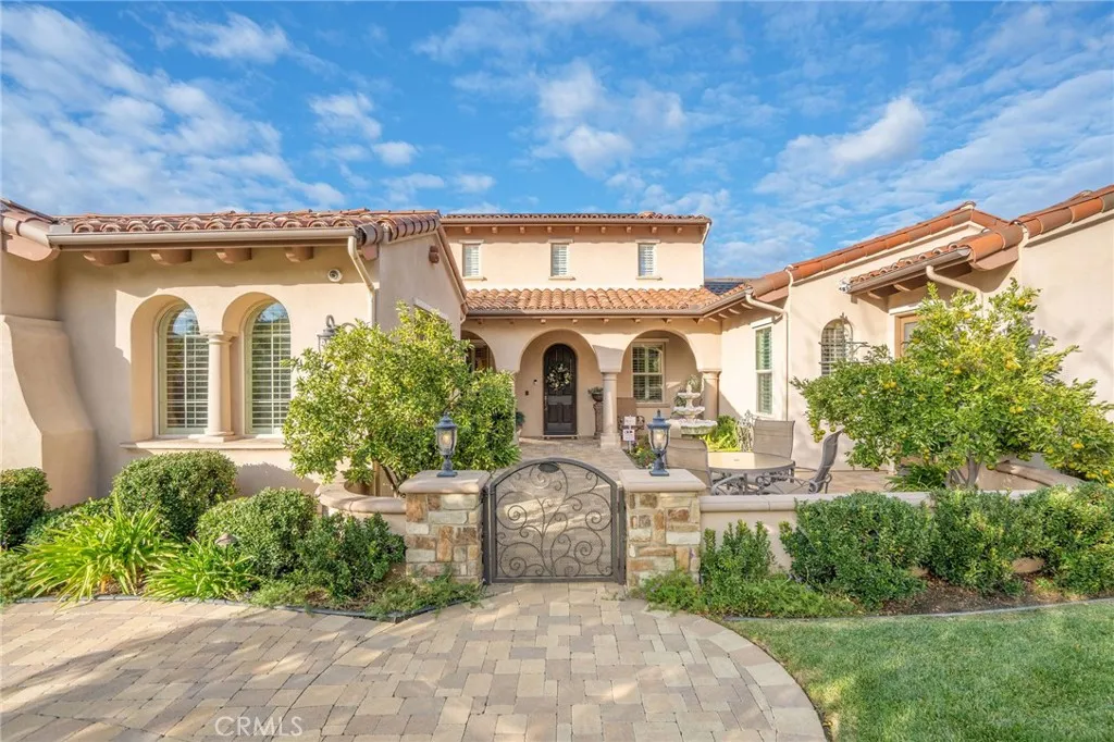 15929 Mandalay Road, Santa Clarita, California 91387 home-pic-29