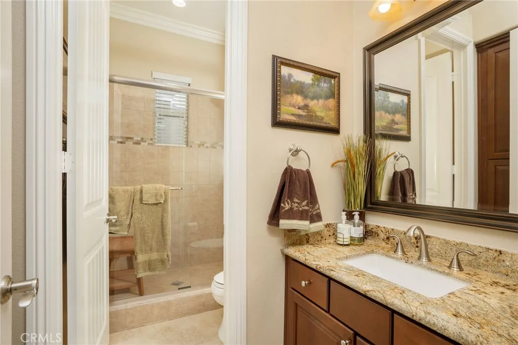 15929 Mandalay Road, Santa Clarita, California 91387 home-pic-53