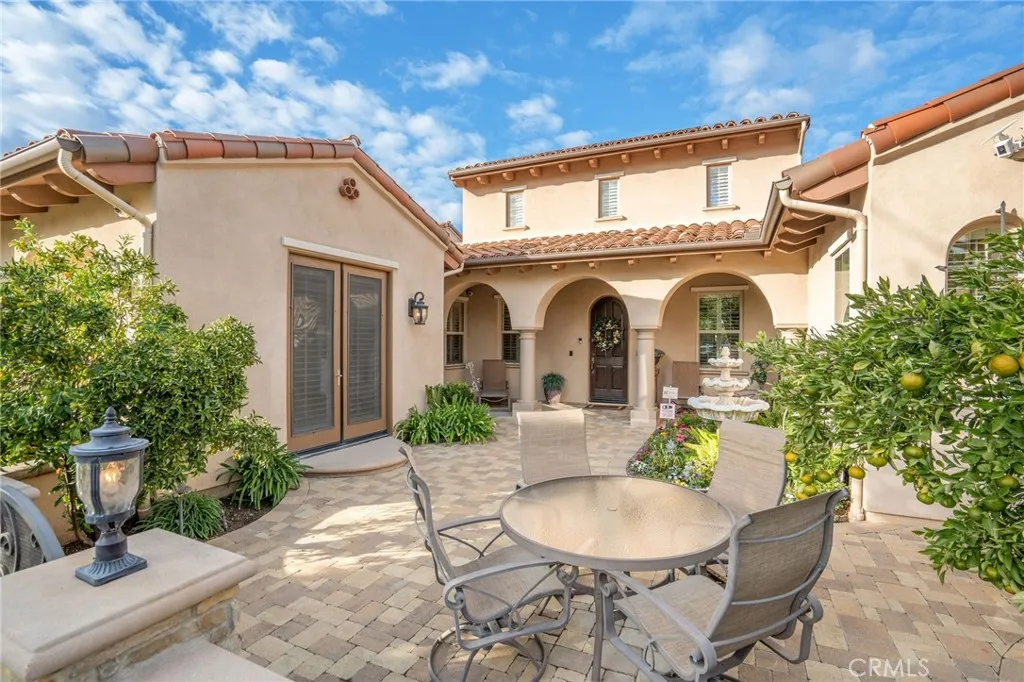 15929 Mandalay Road, Santa Clarita, California 91387 home-pic-30