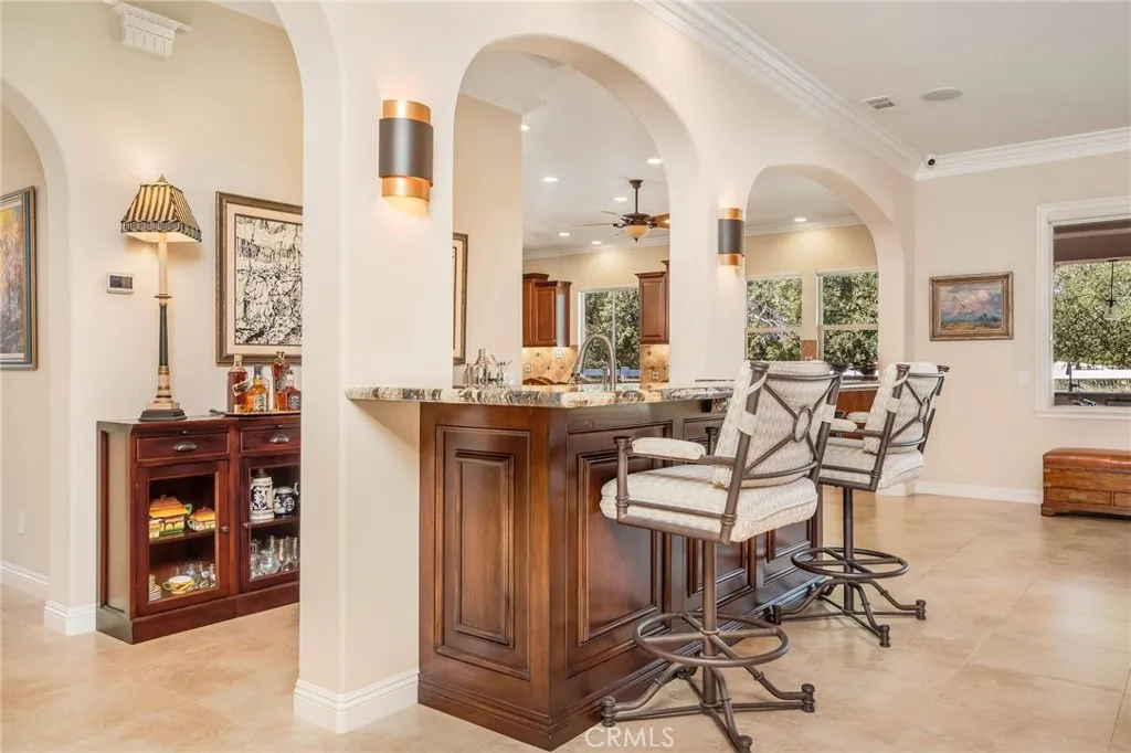 15929 Mandalay Road, Santa Clarita, California 91387 home-pic-36