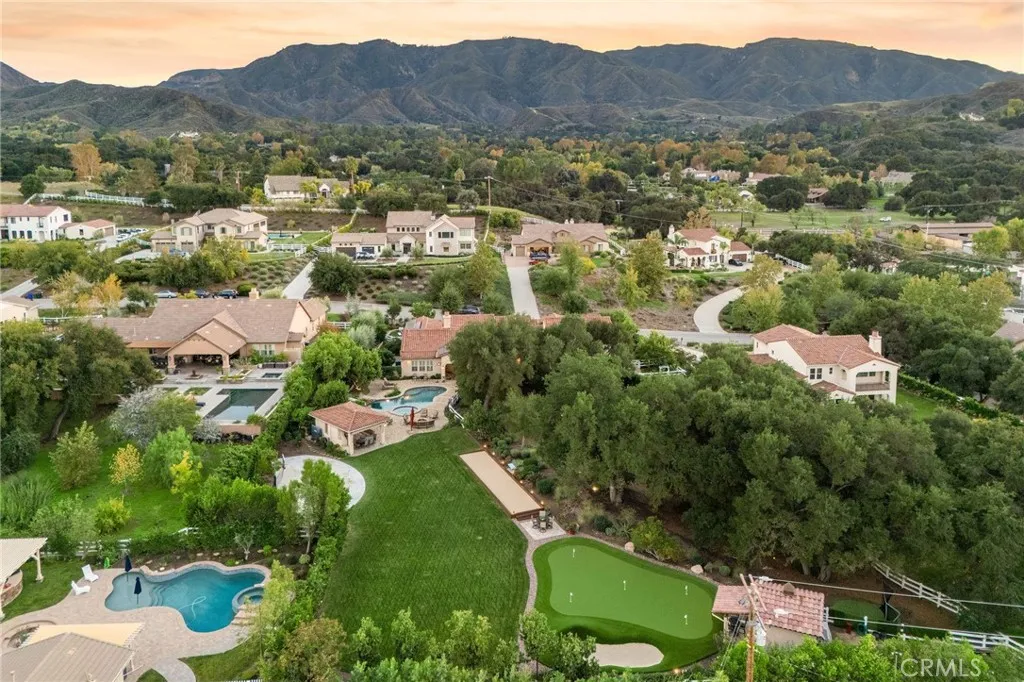 15929 Mandalay Road, Santa Clarita, California 91387 home-pic-1