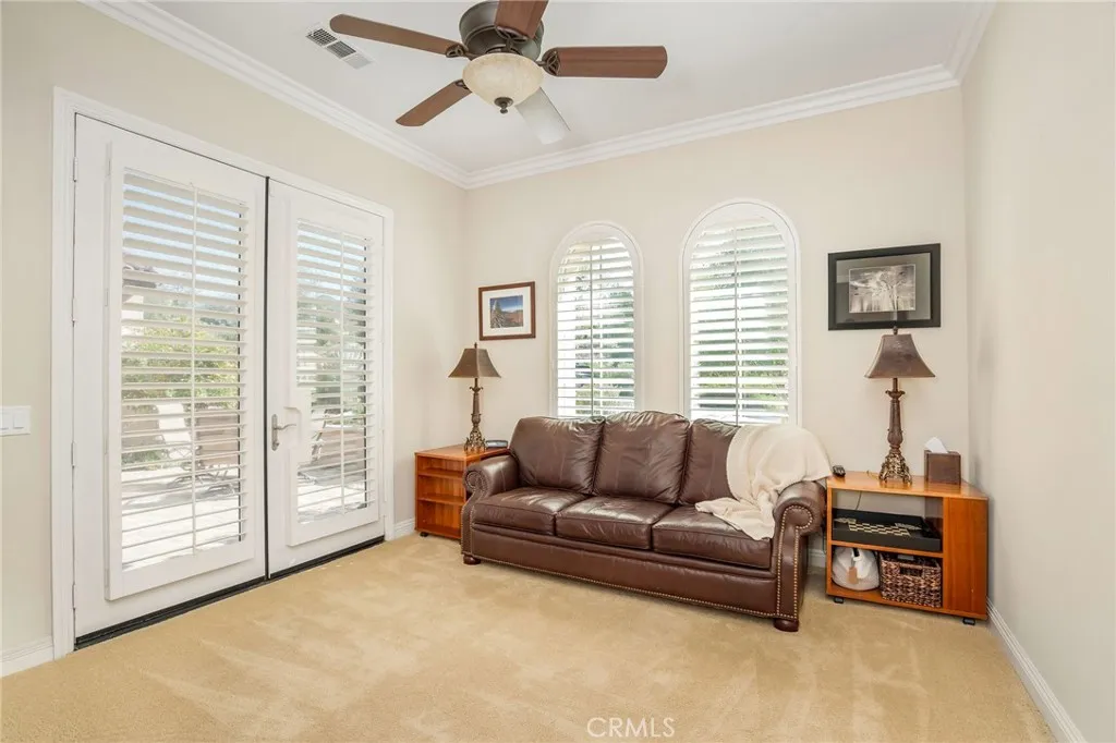 15929 Mandalay Road, Santa Clarita, California 91387 home-pic-51