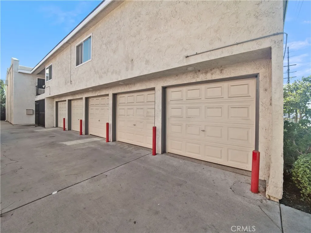 6130 Orange, Long Beach, California 90805 home-pic-2